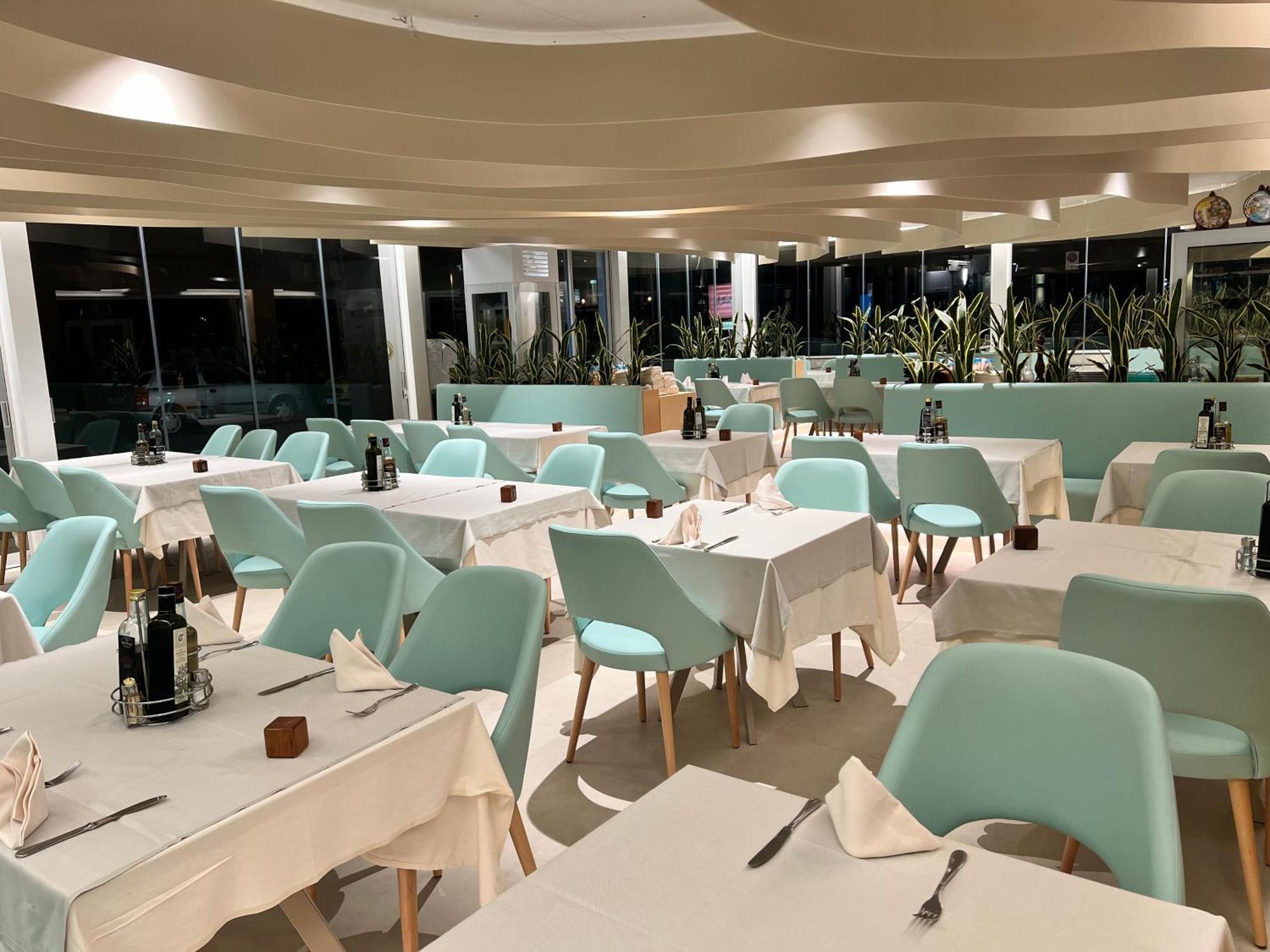 Hotel Oasi Λινιάνο Σαμπιαντόρο Εξωτερικό φωτογραφία